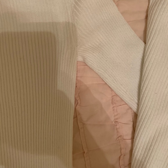 Express Ribbed Turtleneck - Picture 3 of 7